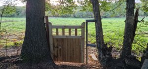 TAP FARM - Effingham, Surrey